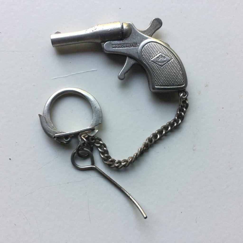 oude sleutelhanger Mignonnette pistooltje, Enlèvement ou Envoi