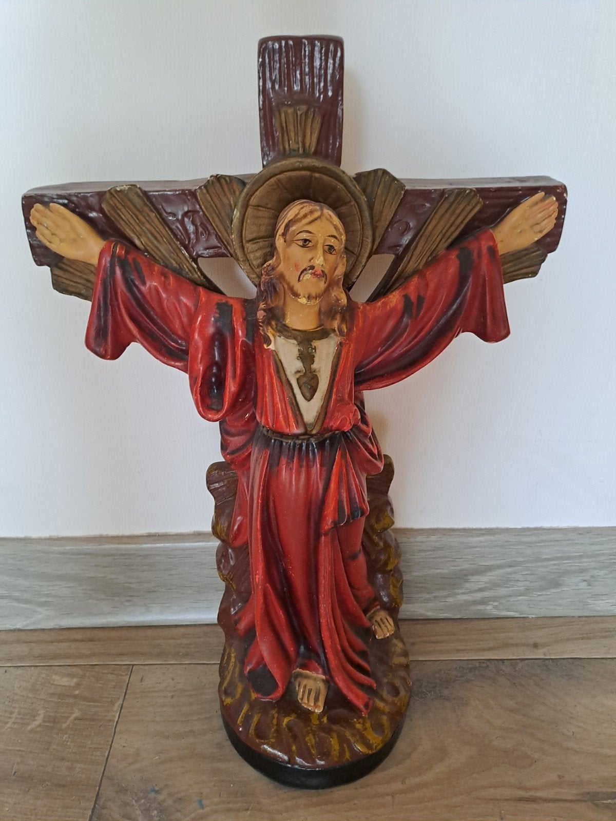 groot gipsen  beeld, Jezus ah kruis., Ophalen