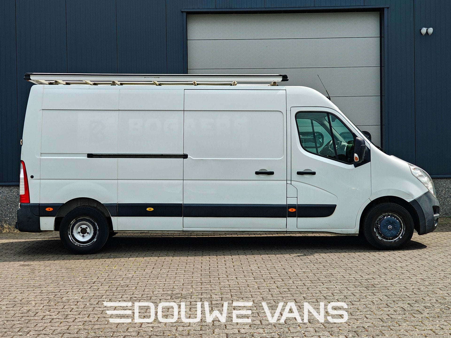 Opel Movano 2.3 L2H2 Imperiaal Airco Trekhaak Inrichting Cru, Euro 5, Achat, Entreprise, 3 places