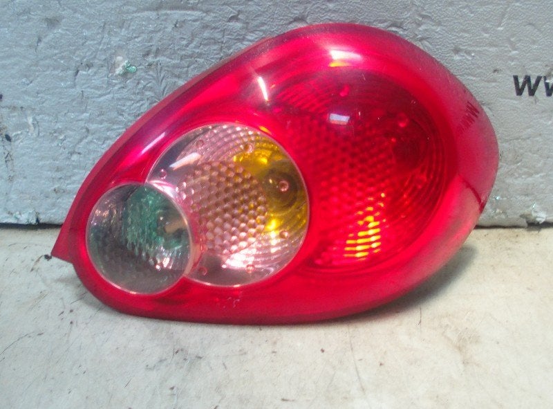 FEU ARRIÈRE DROIT Toyota Aygo (B10) (01-2005/05-2014), Kundenbetreuung@toyota.de, Toyota, Utilisé, Toyota-Allee 2
50858  Köln, DE