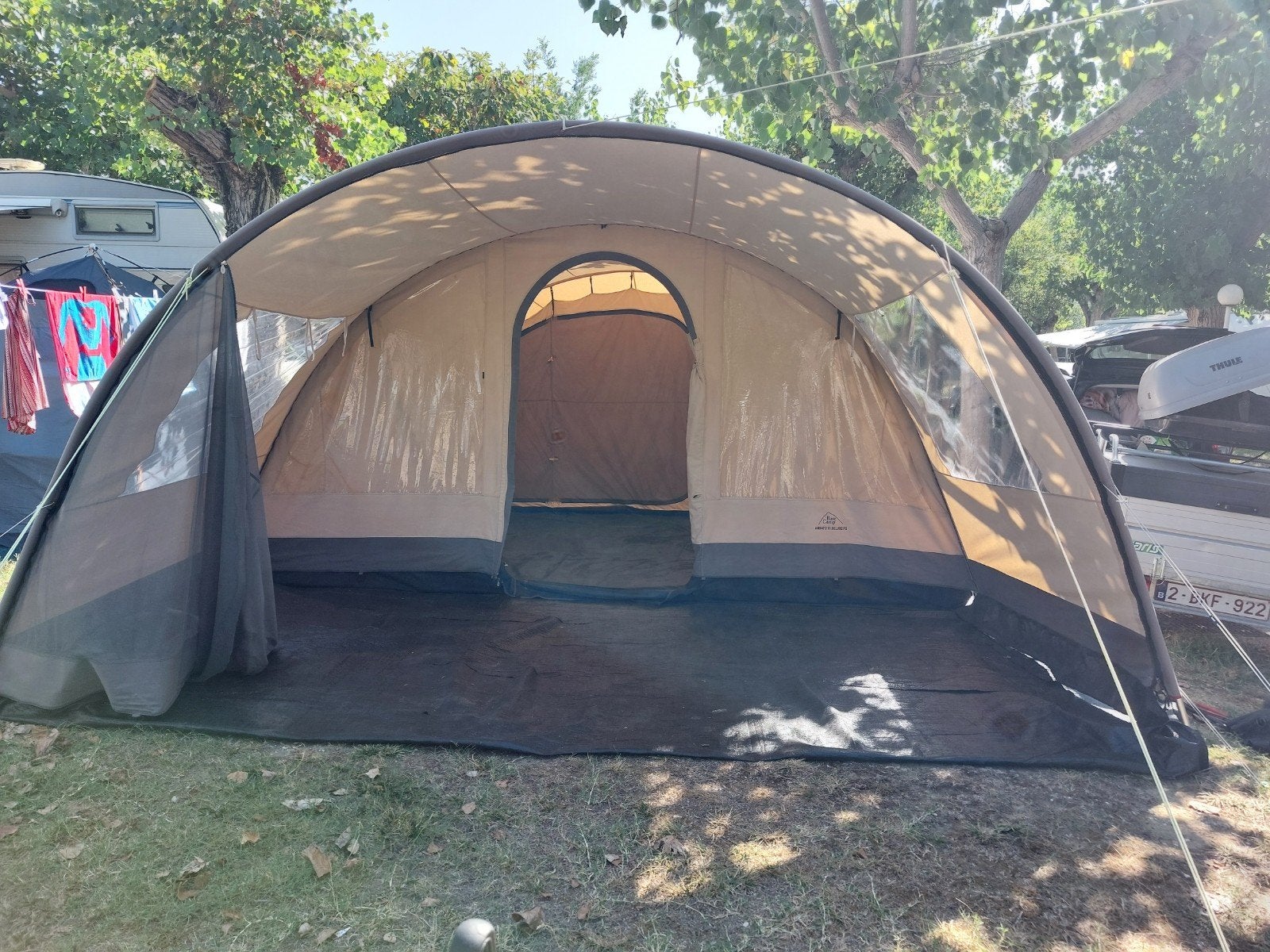 Tunneltent 6 personen ambato basecamp deluxe, Ophalen