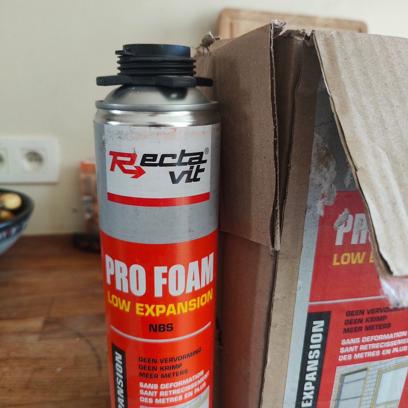 Rectavit Pro Foam low expansion, Ophalen