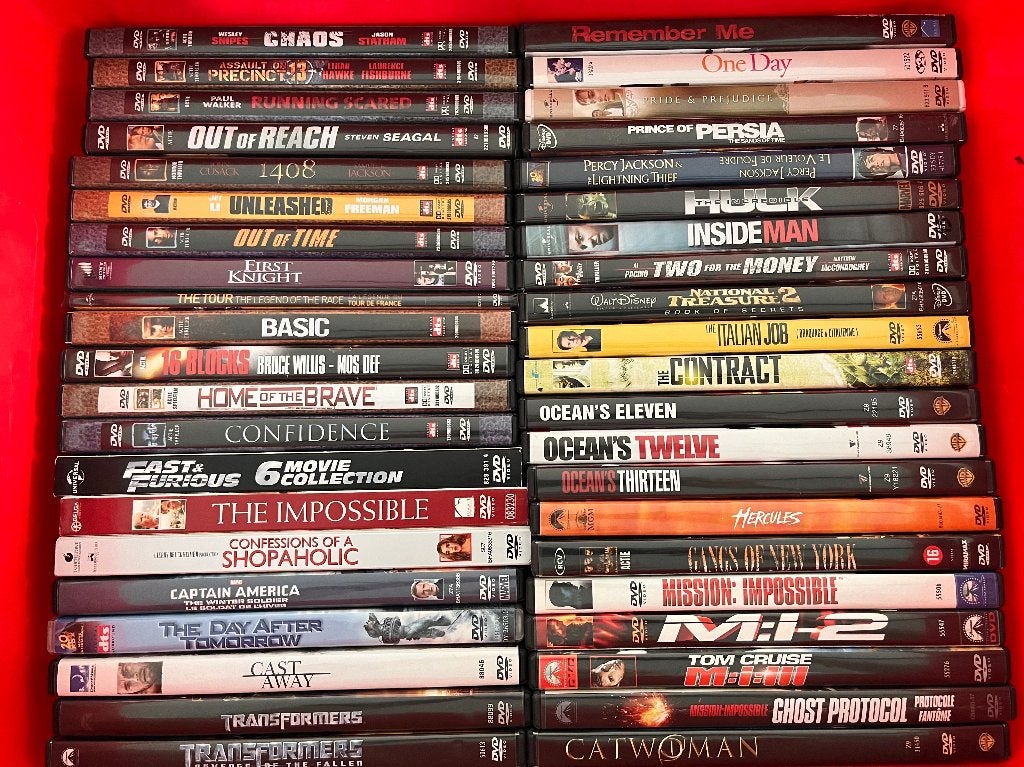 42 DVD's - Actie, Thriller, Marvel, Romantiek, Ophalen, Engels, Alle leeftijden, Nederlands