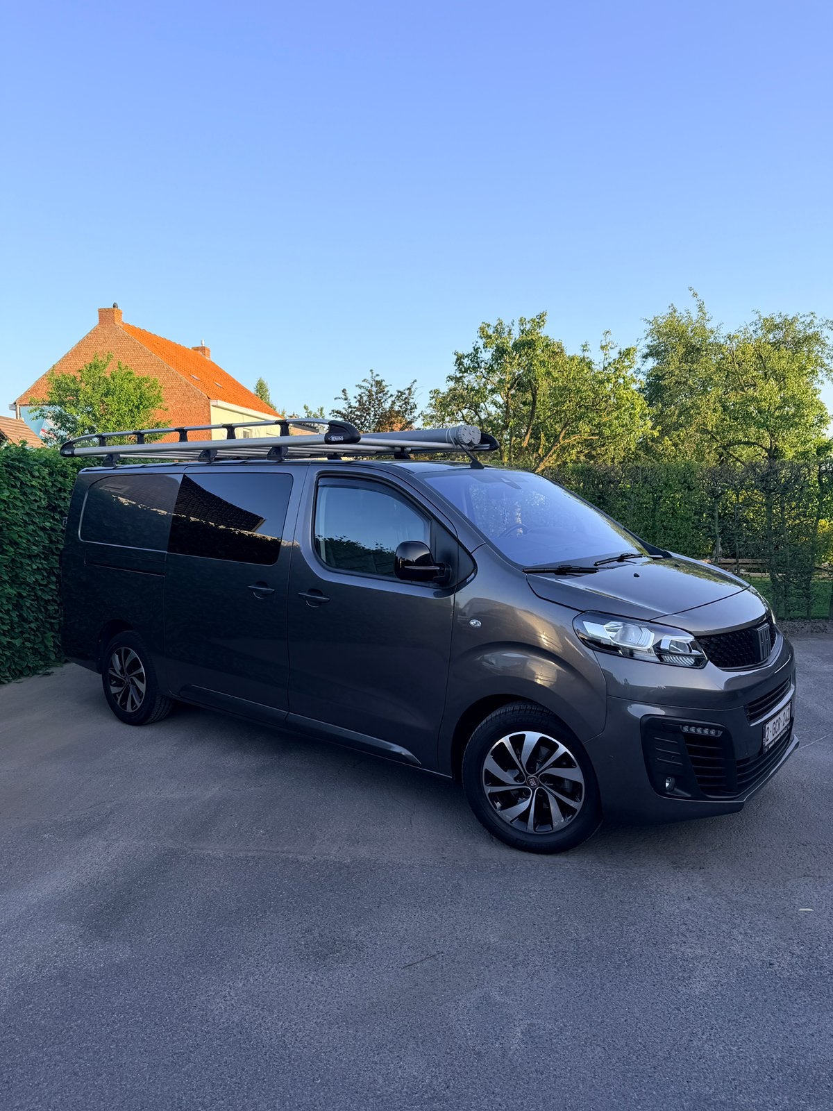 Fiat Scudo 20CDTI Dubb Cab autom trekhaak, Auto's, Bedrijf, Zilver of Grijs, Te koop, Scudo