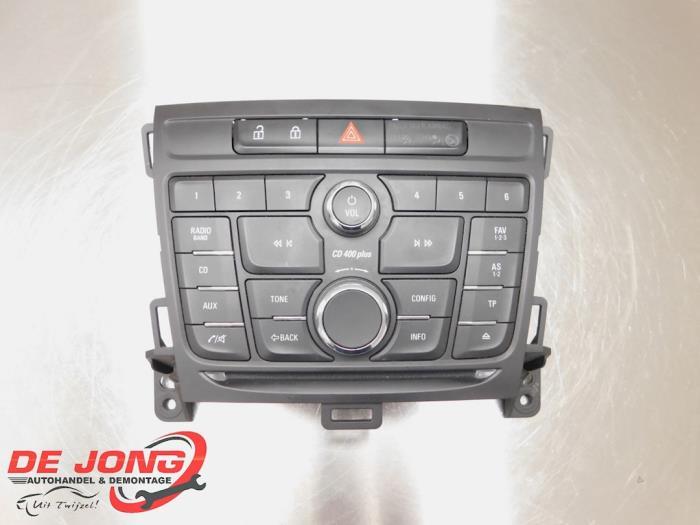 Radiobedienings paneel van een Opel Zafira C, Gebruikt, -, -, Opel