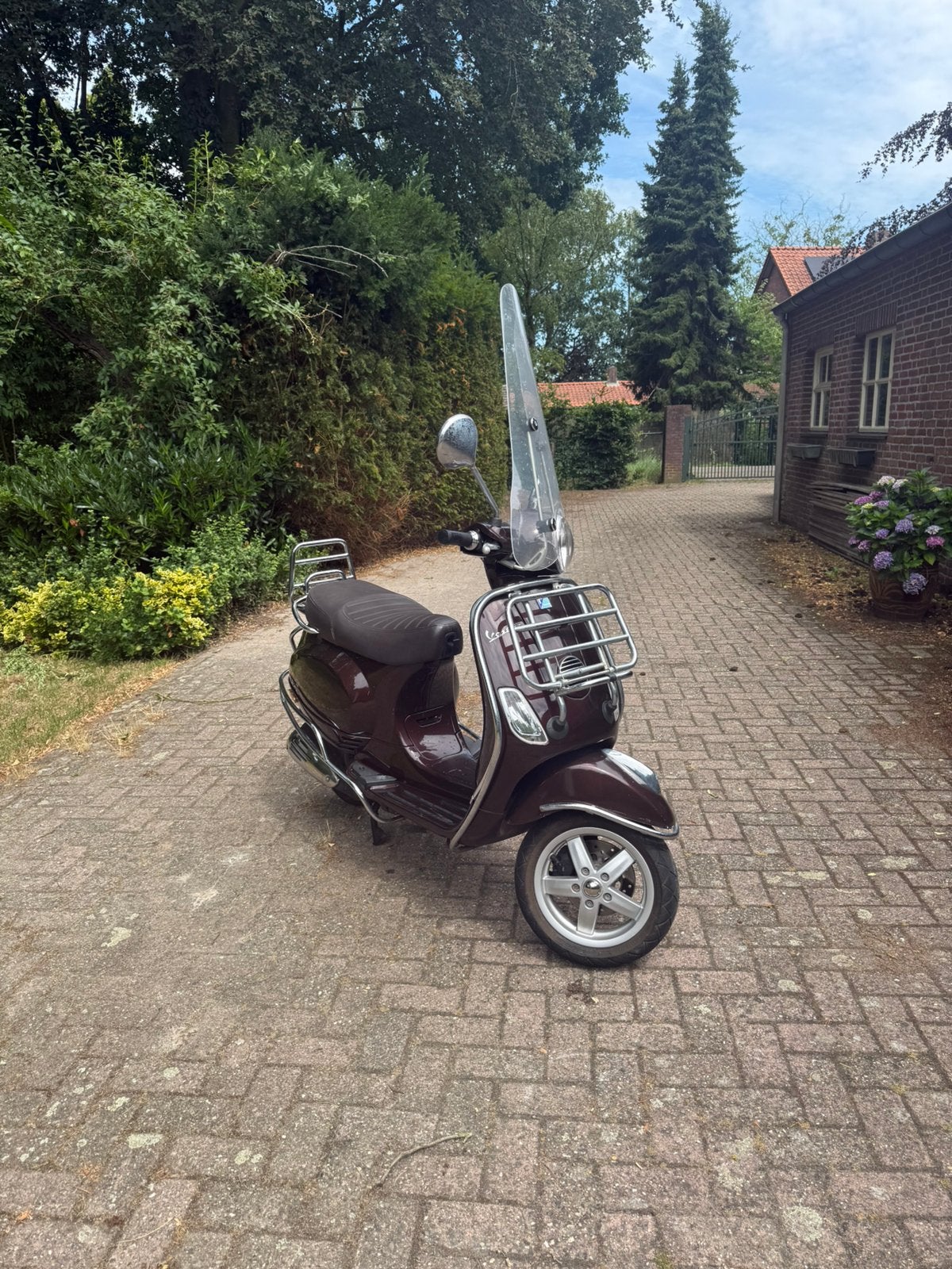 Vespa LX50 4T Touring | 2011 | Blauw kenteken, Fietsen en Brommers, Ophalen, Klasse A (25 km/u), Zo goed als nieuw, Benzine