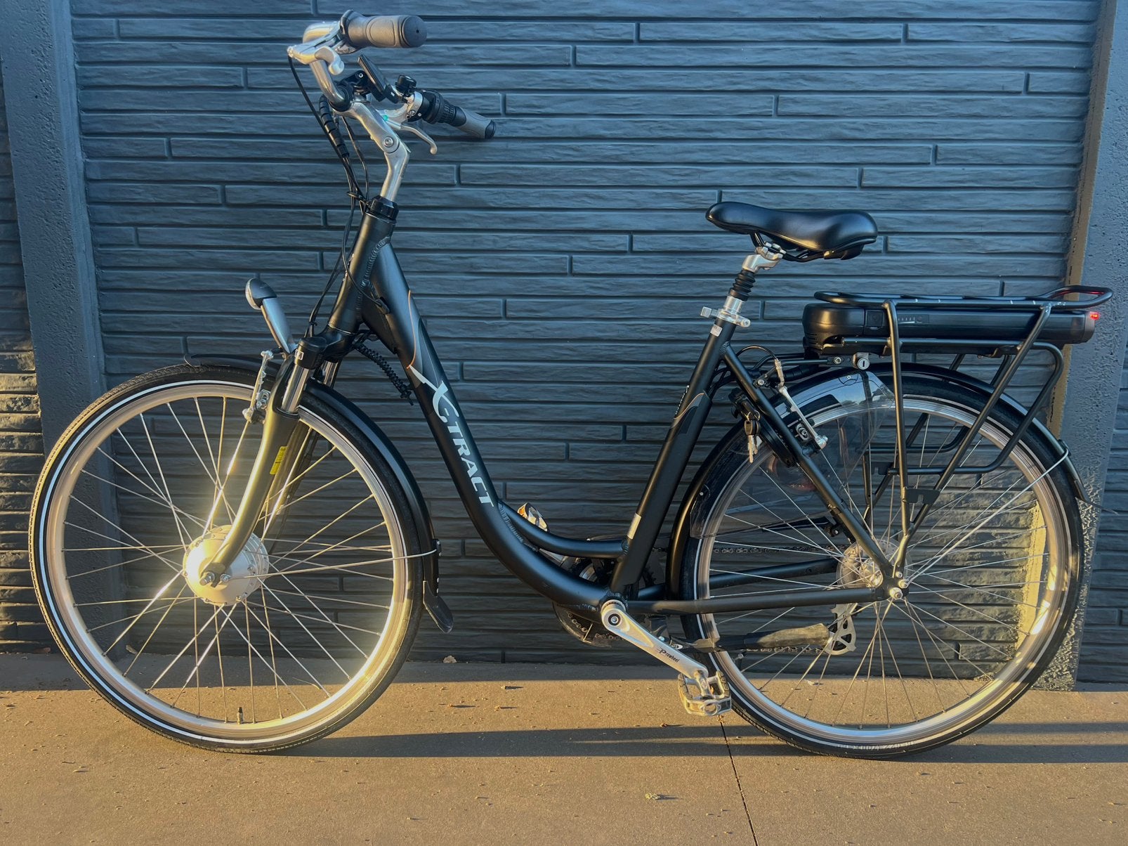 Elektrische fiets Xtract Zeer Goede Staat ✅, Fietsen en Brommers, Ophalen, Zo goed als nieuw