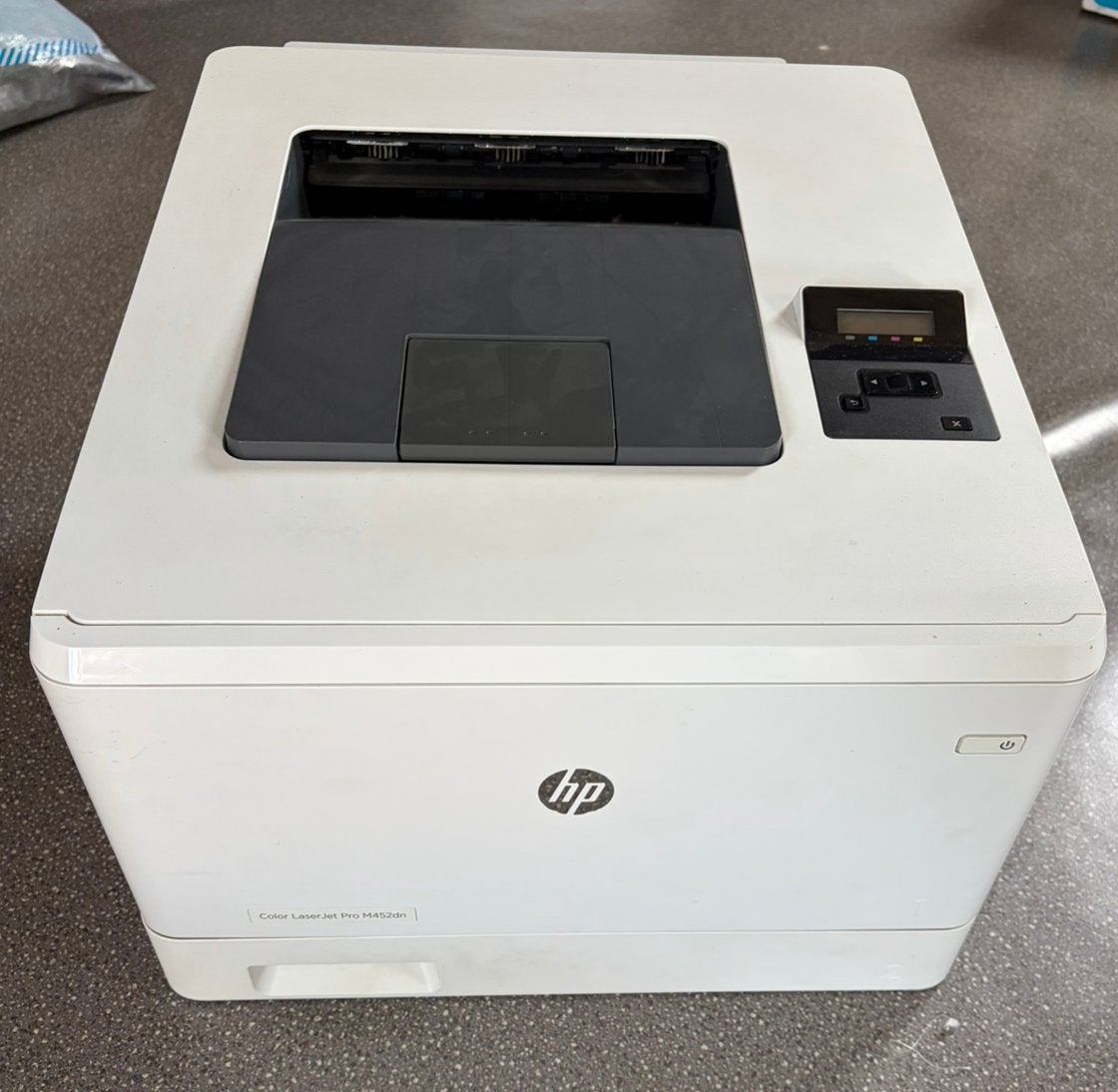 Laserprinter hp color pro M452dn + 3 hp toners, Computers en Software, Printers, Ophalen, Printer, Kleur printen, Zo goed als nieuw