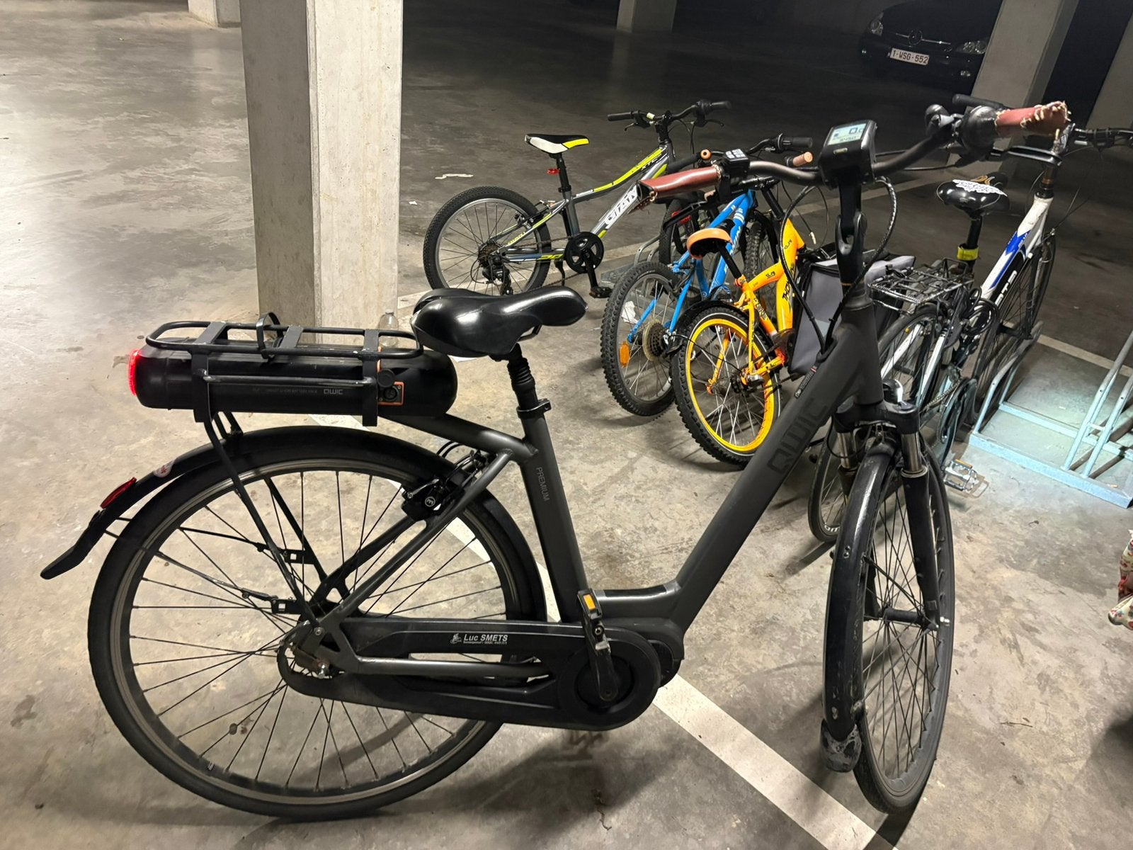 “QWIC Premium MN7D+ E-bike|Middenmotor|Goede staat, Ophalen, Qwic, Zo goed als nieuw, 50 km per accu of meer