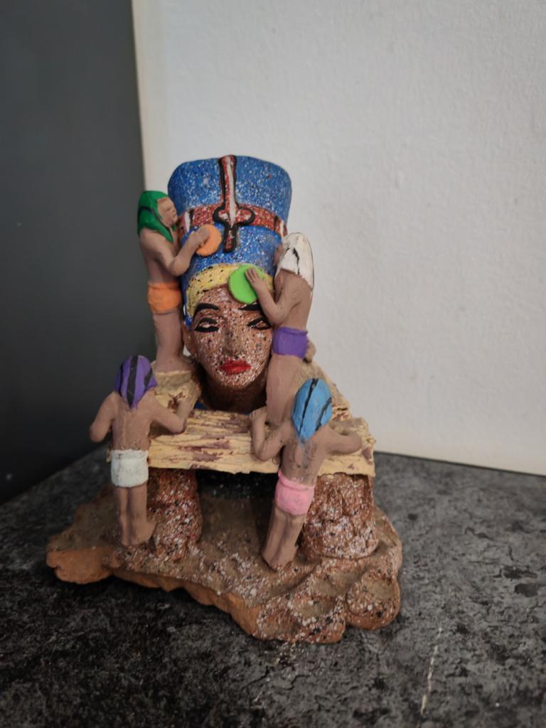 Uniek Egyptisch Diorama beeldje Koningin Nefertiti, Antiquités & Art, Enlèvement