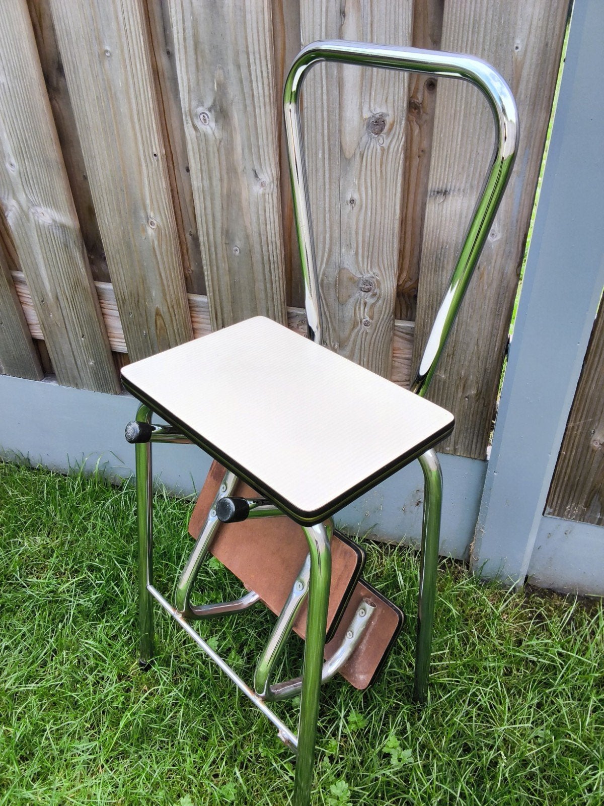 Vintage  trapladderke  inklapbaar  ! Jaren 70, Doe-het-zelf en Bouw, Ladders en Trappen, Ophalen, Gebruikt, Trap, Opvouwbaar of Inschuifbaar