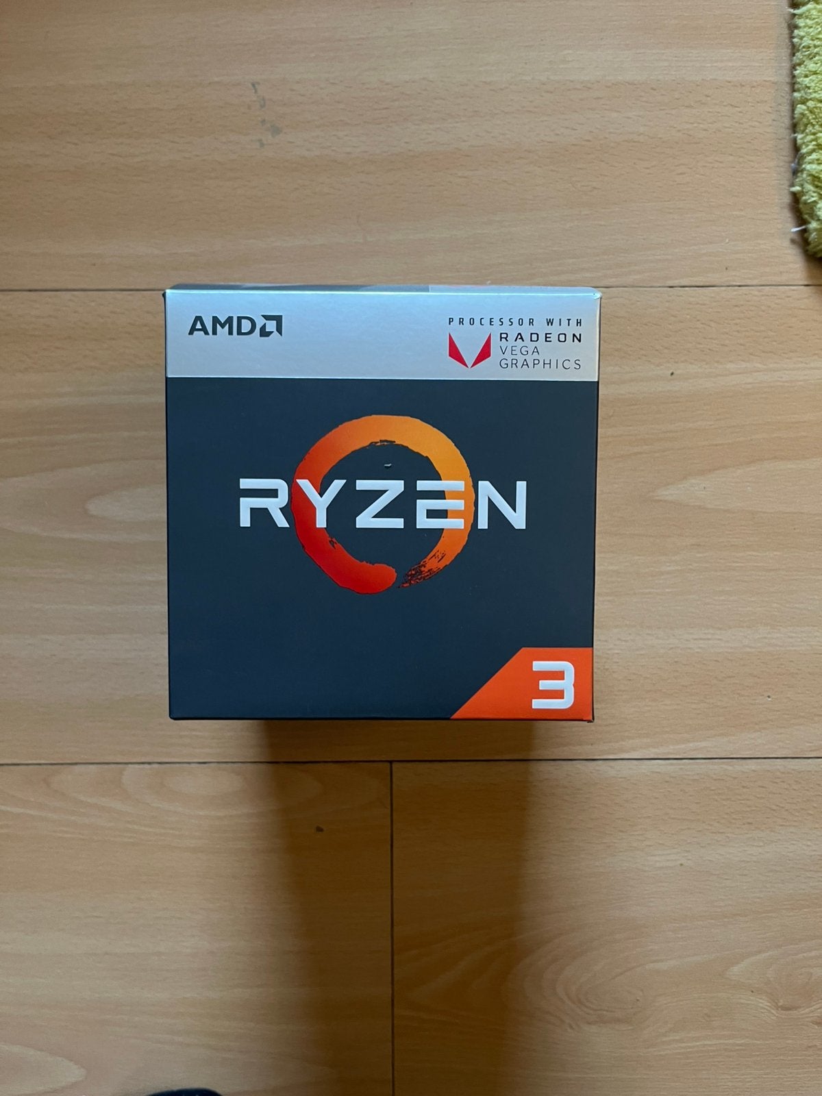 AMD Ryzen 3 2200G Processor – 4 Core + Vega Graphics AM4, Computers en Software, Processors, Ophalen of Verzenden, Zo goed als nieuw