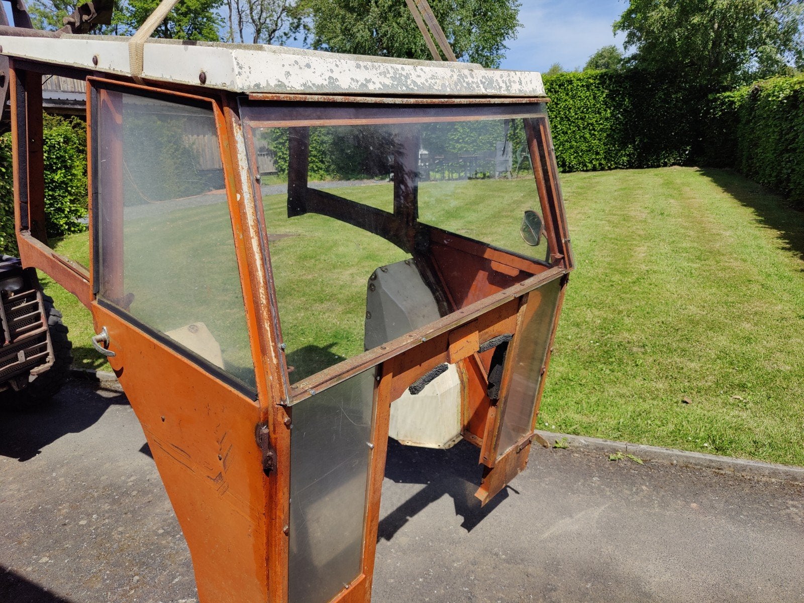 Cabine tracteur, Enlèvement