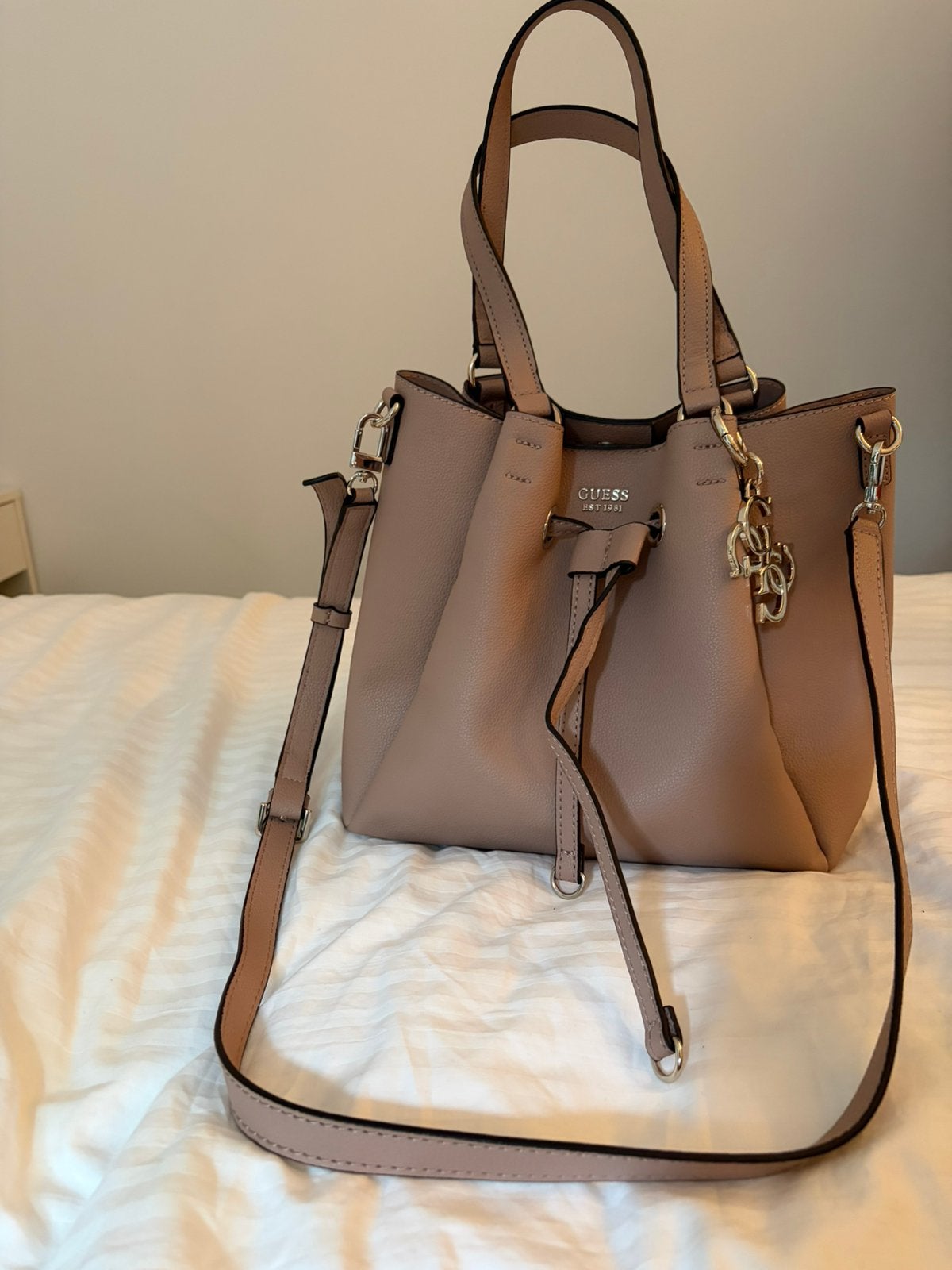 GUESS handtas - NIEUW, Handtassen en Accessoires, Tassen | Damestassen, Ophalen, Nieuw, Handtas