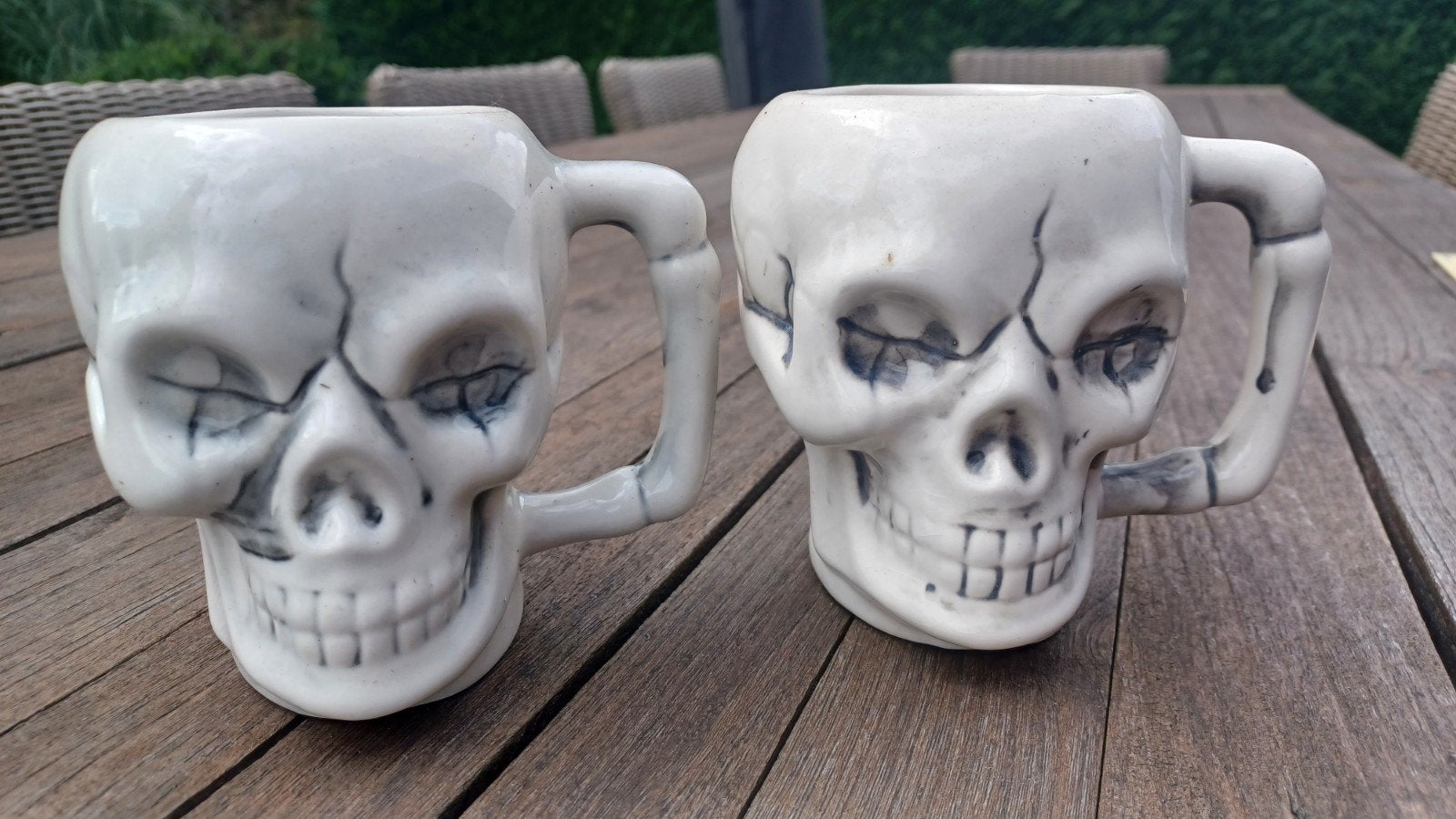 Stoere Set van 2 Schedel Mokken – 3D Doodskop Bekers (Kerami, Verzamelen, Ophalen