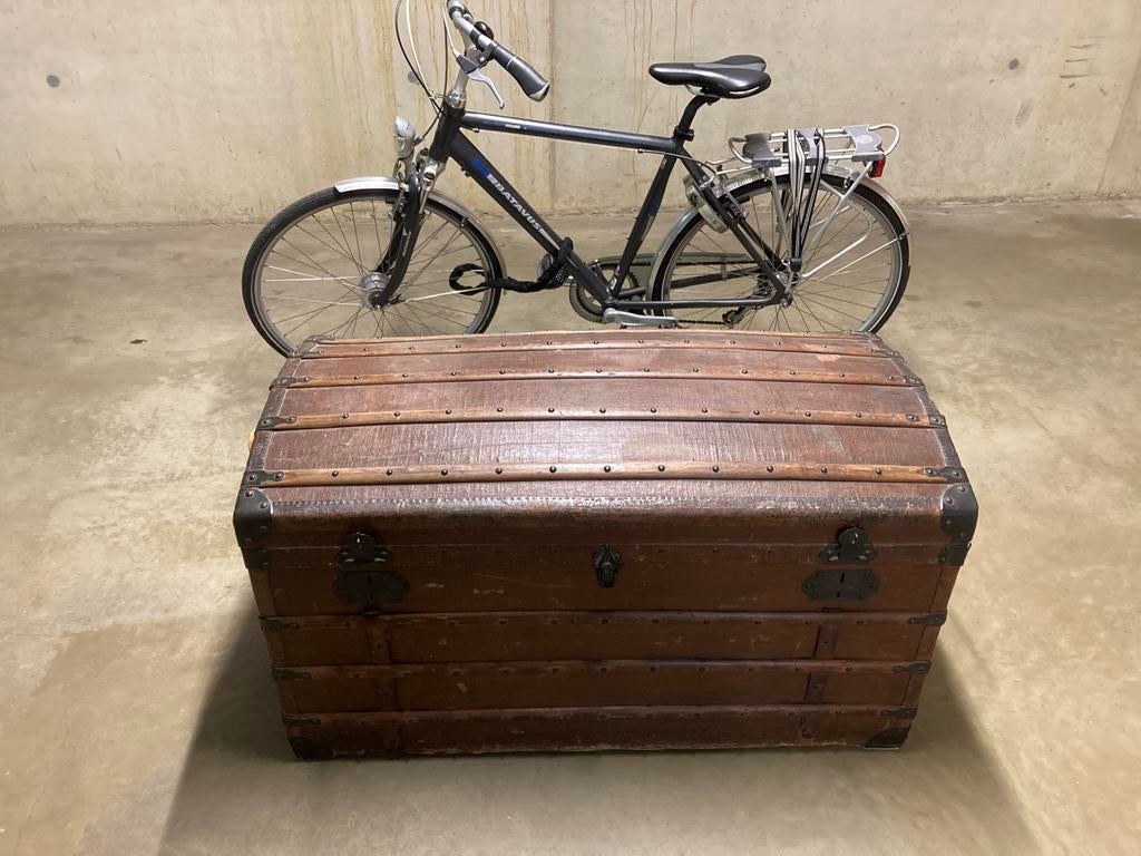 Originele koffer / kist bouwjaar 1890, Antiek en Kunst, Ophalen