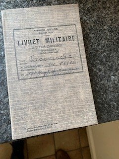 Boeken over militairen en stamonderzoek, Boeken, Diverse auteurs, Landmacht, Ophalen, Tweede Wereldoorlog