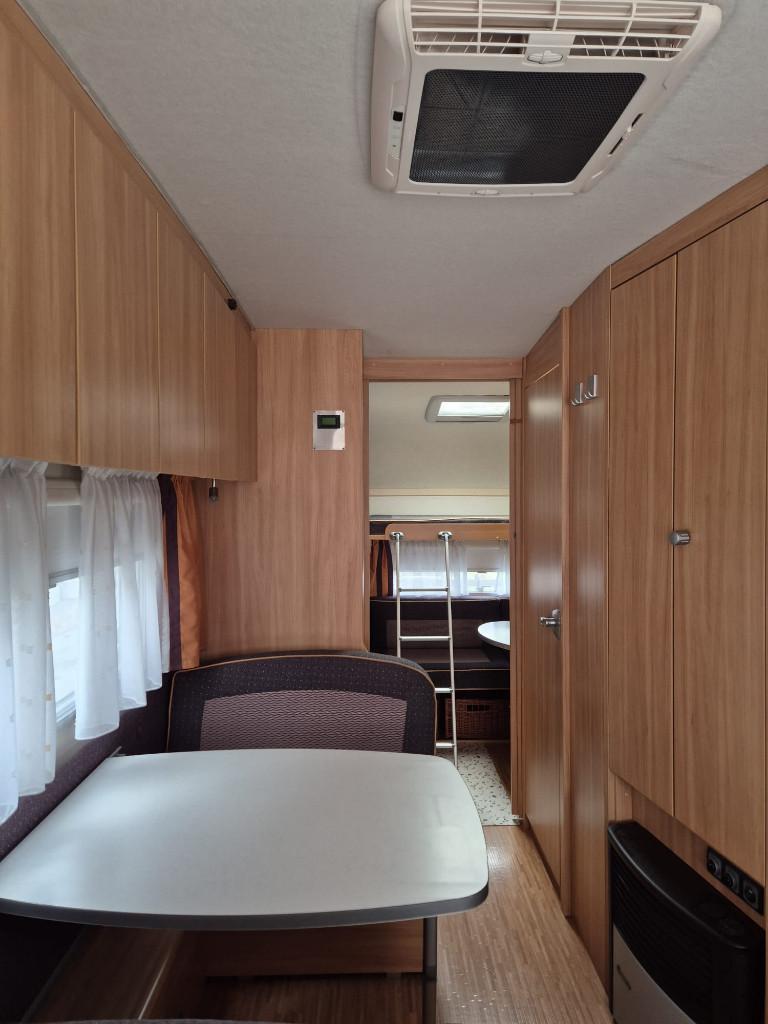 Dethleffs Caravan, Schokbreker, Treinzit, Particulier, Meer dan 6