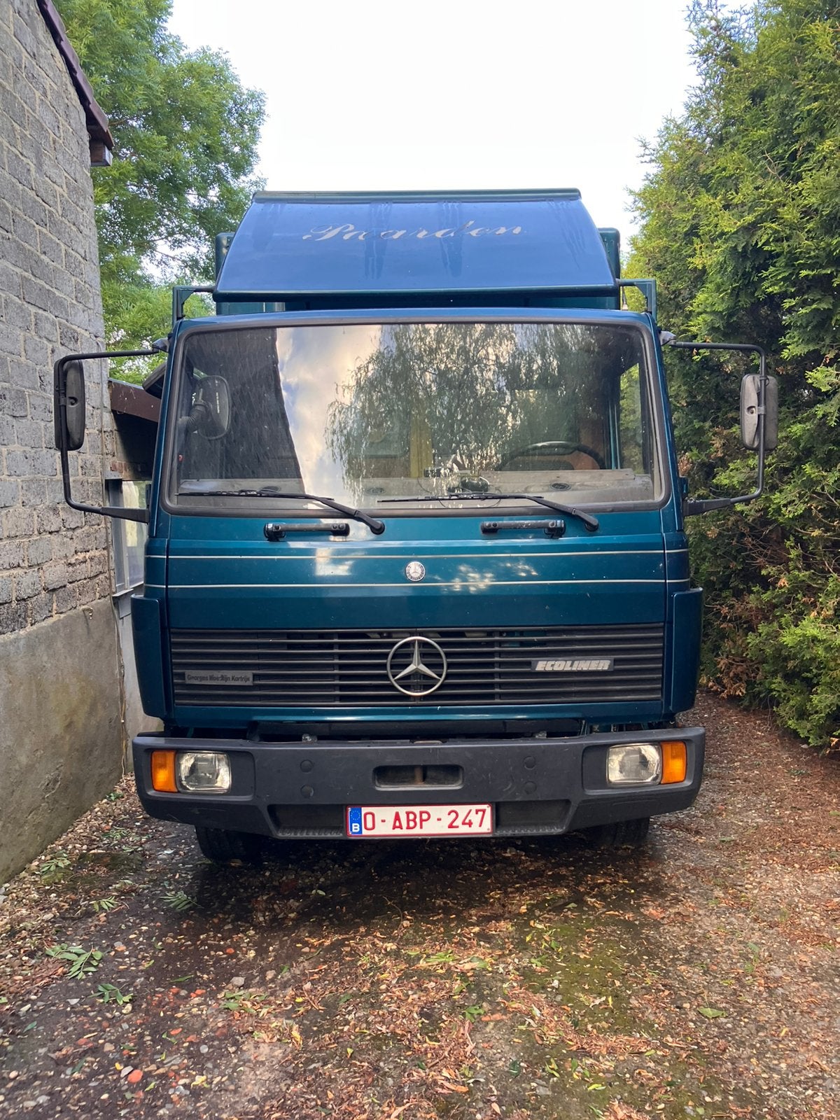 Camion voor 4 paarden., Ophalen