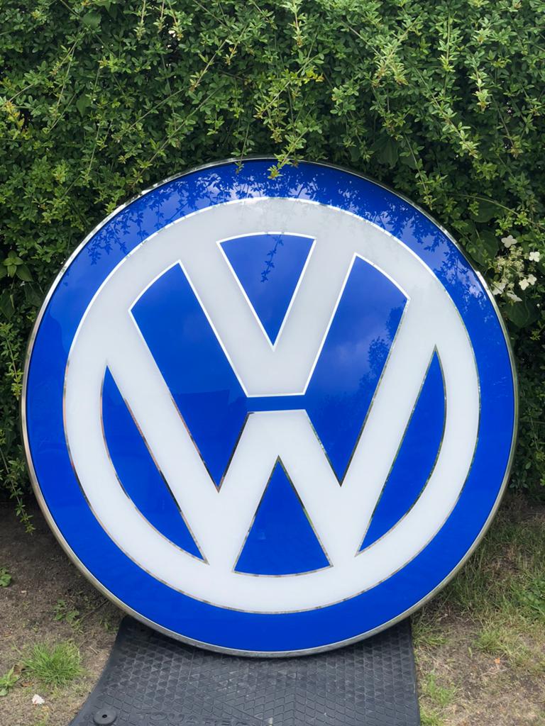 VW reclame paneel, Ophalen