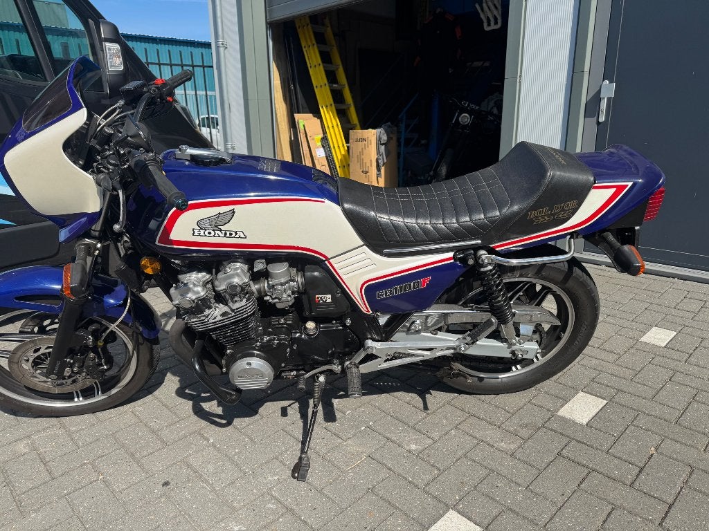 Honda cb 1100f, Motoren, 1100 cc