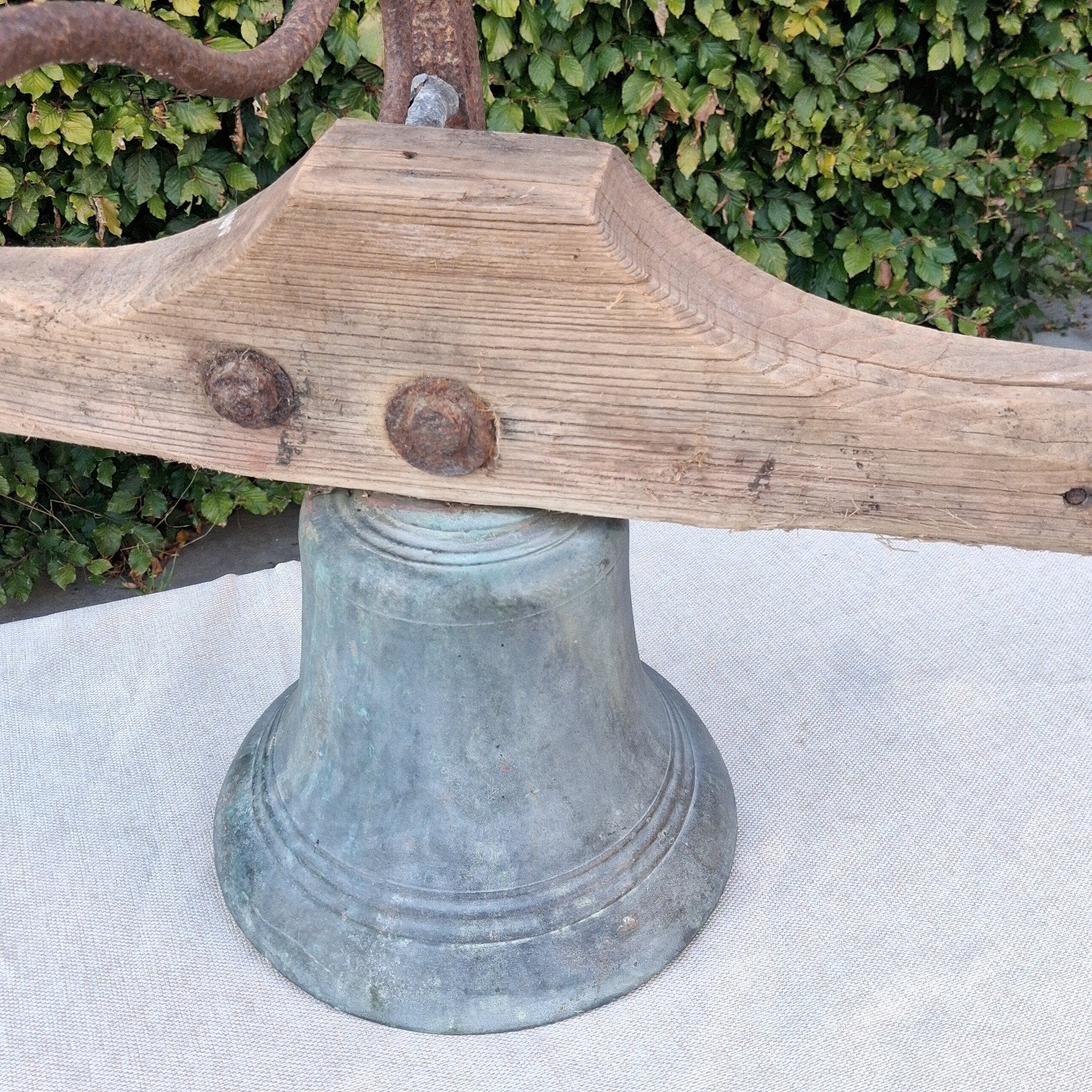 antieke bronzen bel met muurbevestiging, Antiek en Kunst, Ophalen