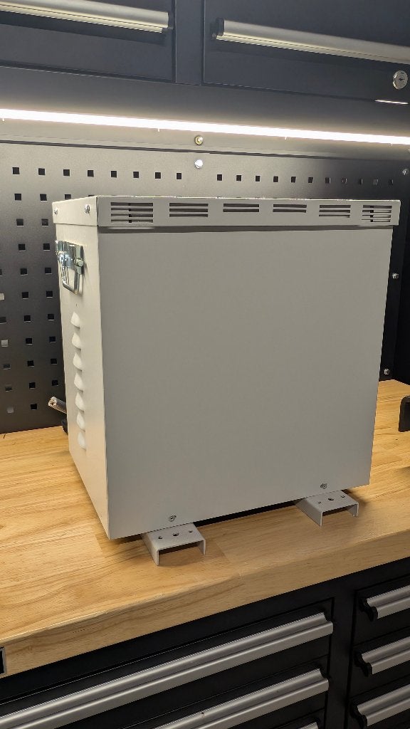 Transformator 230V IN naar 400V UIT - in kast - 10 kW, Ophalen, Zo goed als nieuw, Overige merken, Overige typen