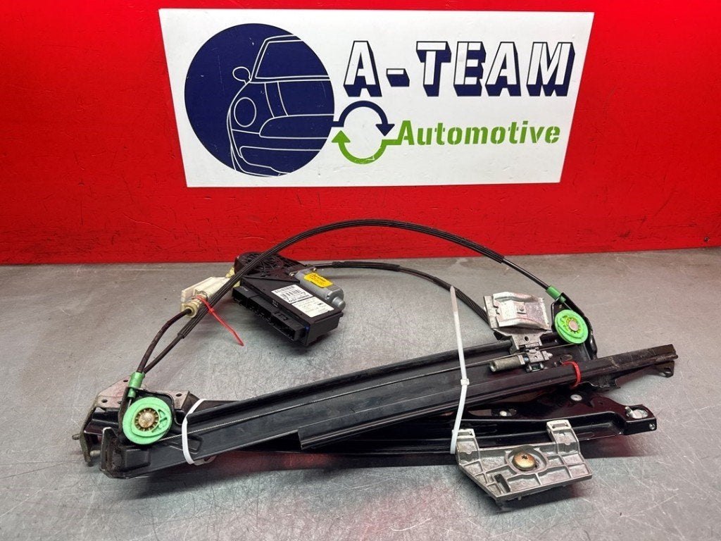 RAAMMECHANIEK RECHTS VOOR Audi A4 Cabrio (B7), Robert Bosch AG, Gebruikt, Audi, Robert-Bosch-Allee 1
74232  Abstatt, DE