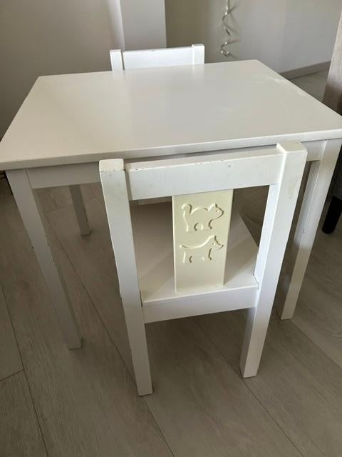 kindertafeltje met stoeltjes, Ophalen, Gebruikt, Tafel(s) en Stoel(en)