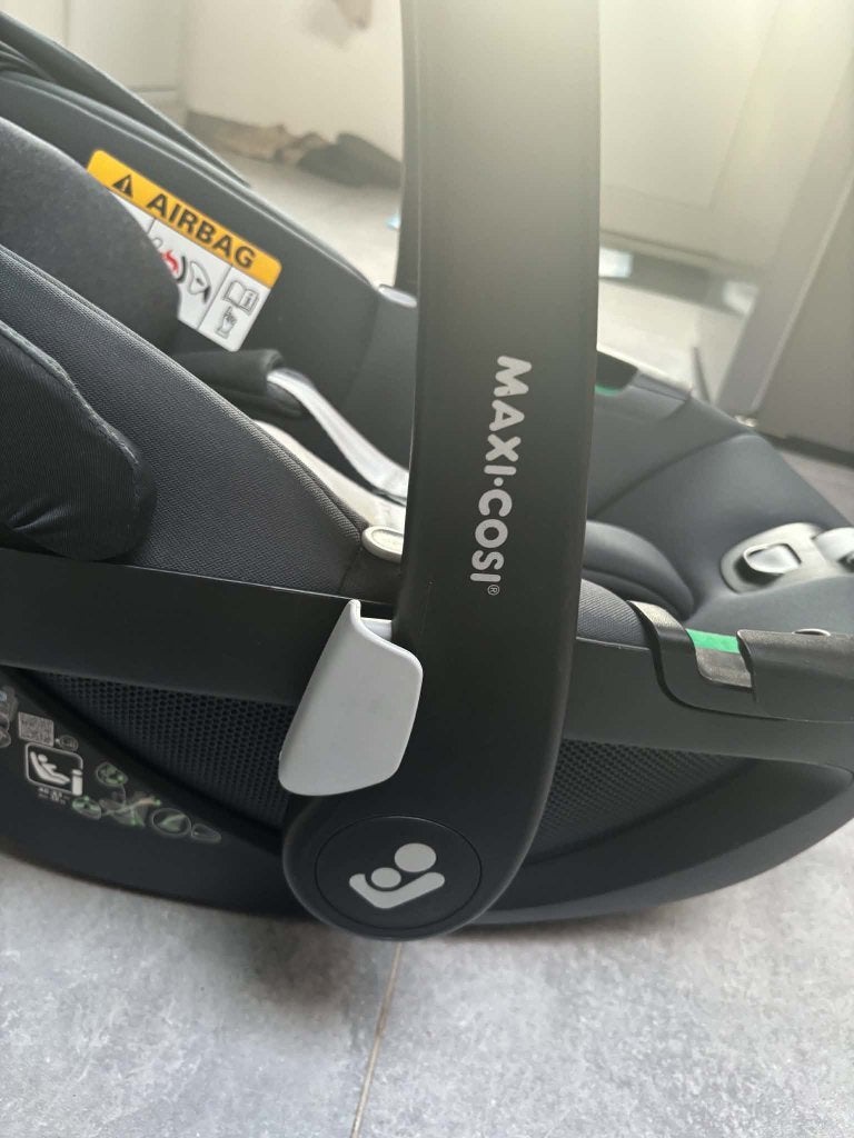 Ensemble poussette Cybex + Maxi-Cosi + nacelle+isofix, Enlèvement, Comme neuf, Poussette, Maxi-Cosi