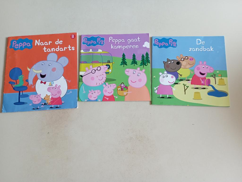 10 boekjes van PEPPA, Boeken, Kinderboeken | Baby's en Peuters, Ophalen of Verzenden, Zo goed als nieuw