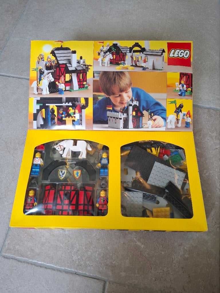 Lego kasteel 6067 - Guarded Inn, Enlèvement ou Envoi, Lego, Ensemble complet, Comme neuf