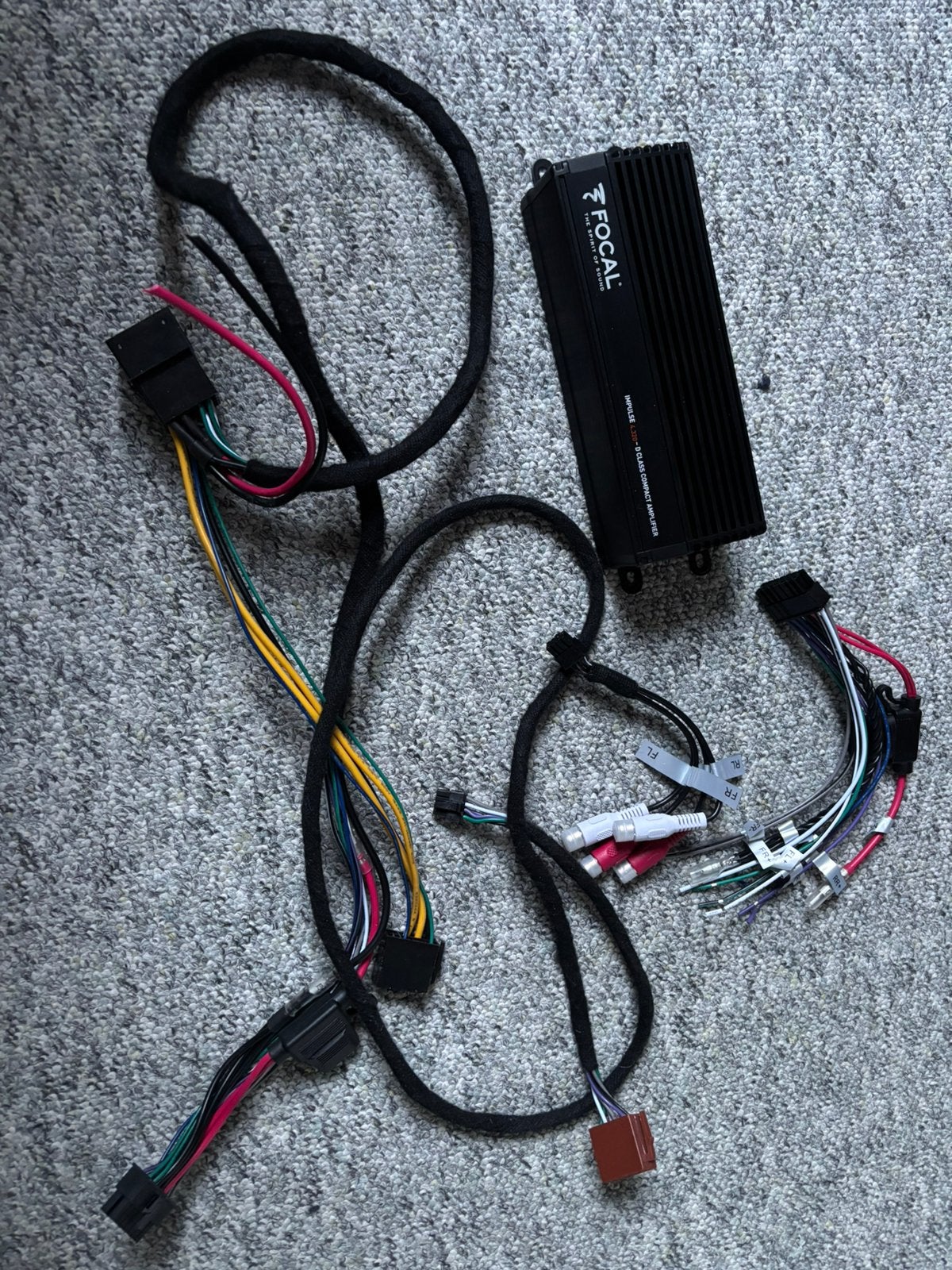 Focal mini versterker Impulse 4.320, Ophalen, Zo goed als nieuw