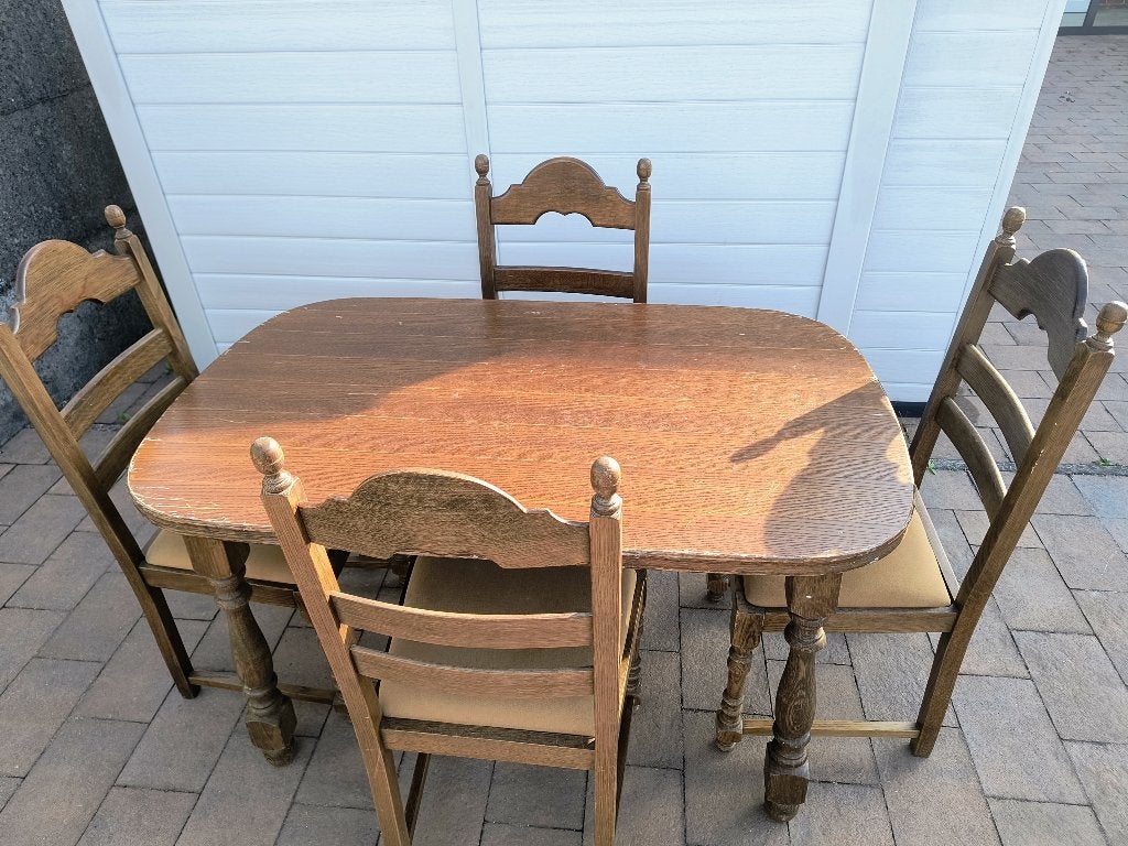 eiken tafel +  4 stoelen, Huis en Inrichting, Ophalen, Gebruikt, 4 tot 6 stoelen