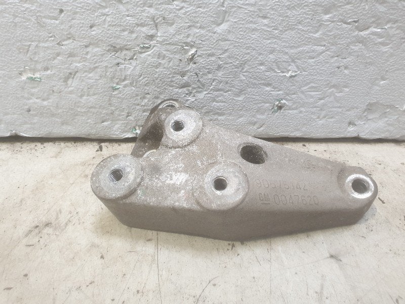 SUPPORT BOITE DE VITESSES Opel Zafira (M75) (90575142), Opel, Opel Automobile GmbH, Utilisé, Kontakt-opel@opel.com