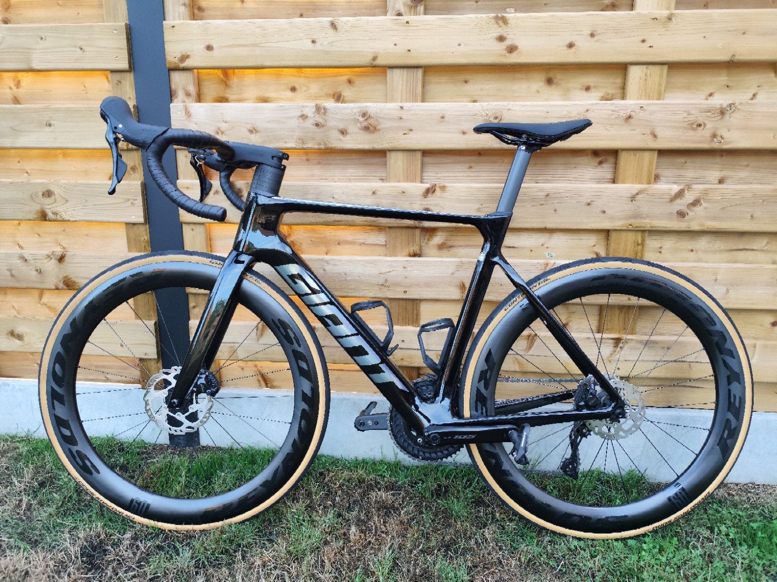 Giant Propel maat M / Carbon wheels / full color GPS, Ophalen, Carbon, Giant