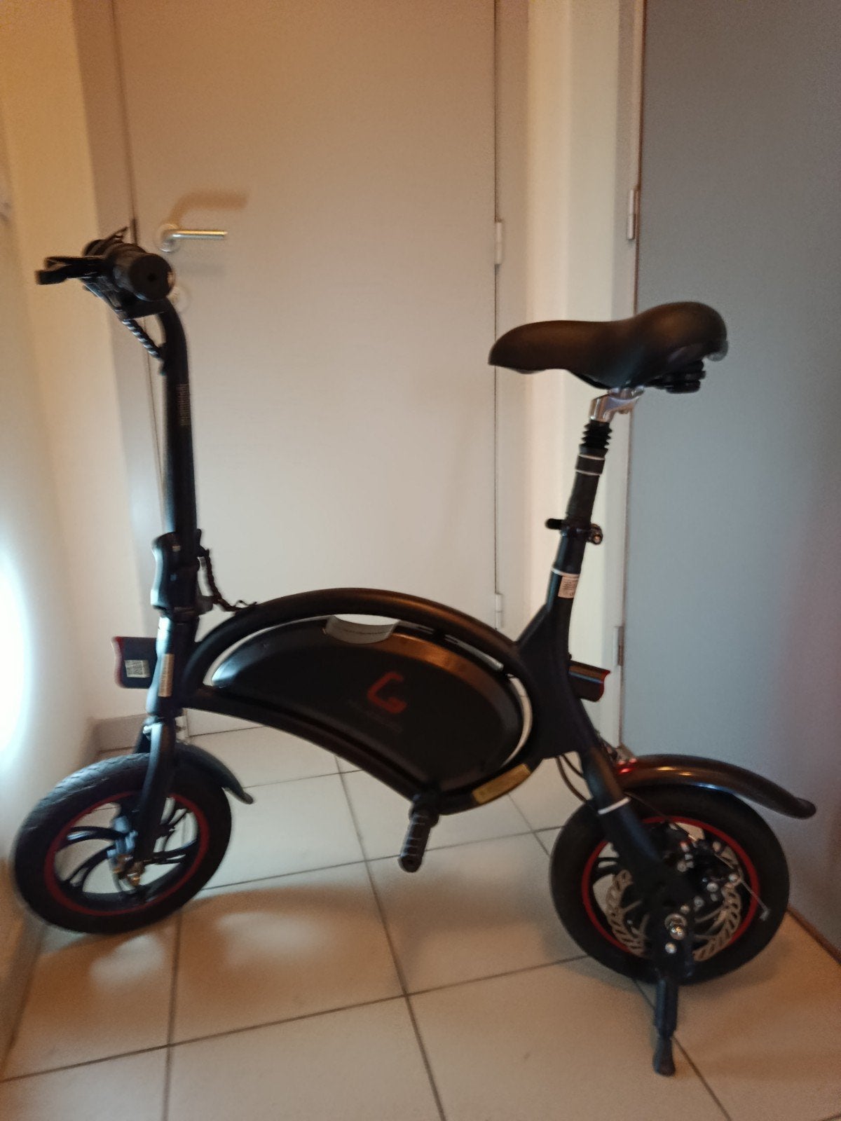 Kugoo Kirin B1 Elektrische Fiets – 25 km/u & 25 km Bereik! (, Ophalen, Zo goed als nieuw, Deels opvouwbaar