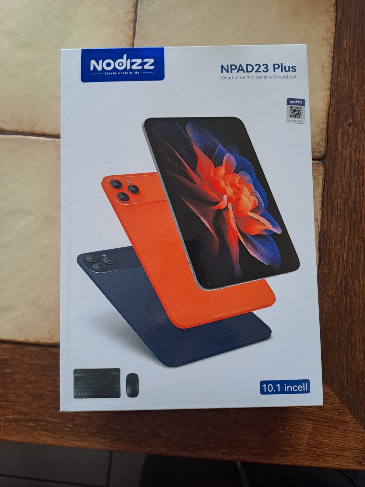 Tablette avec garantie à vendre, Computers en Software, Tablet-hoezen, Ophalen, Zo goed als nieuw
