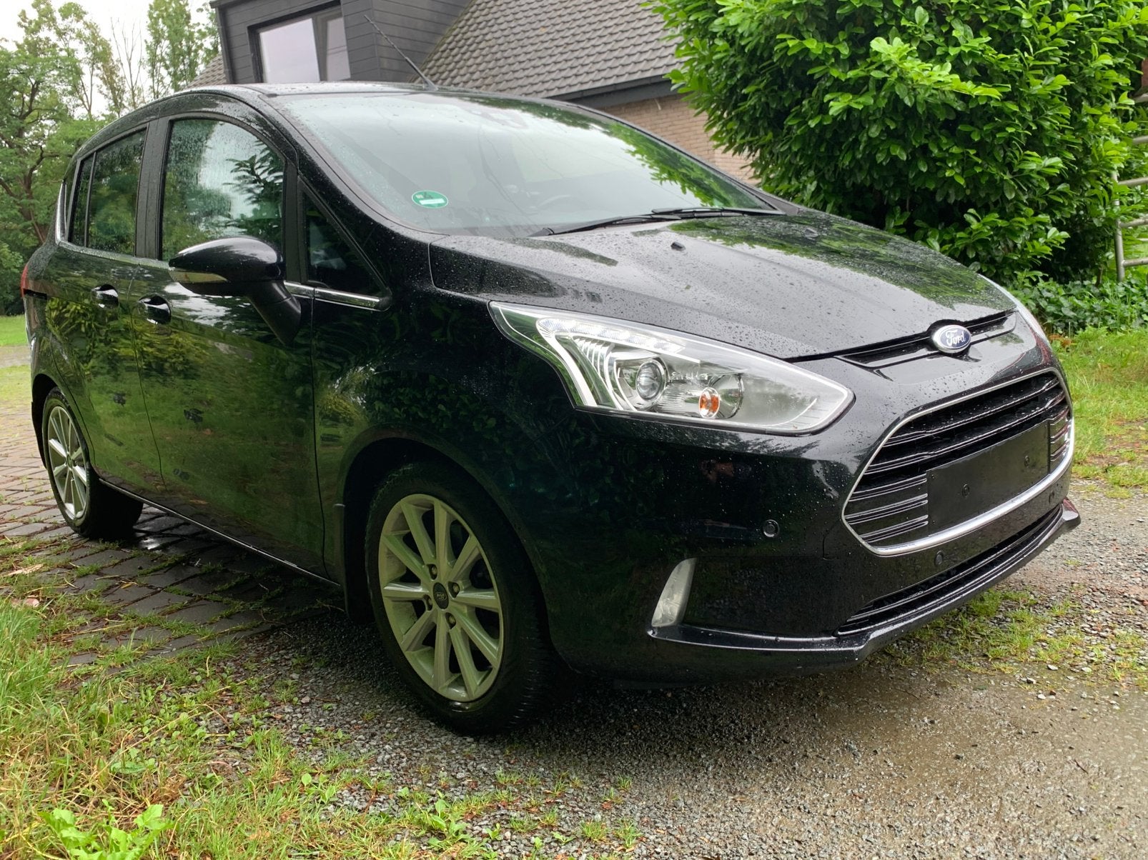 Ford Bmax 1.0i benzine 123.000km bj.2017, Autos, Ford, Achat, Euro 6, Entreprise, Noir