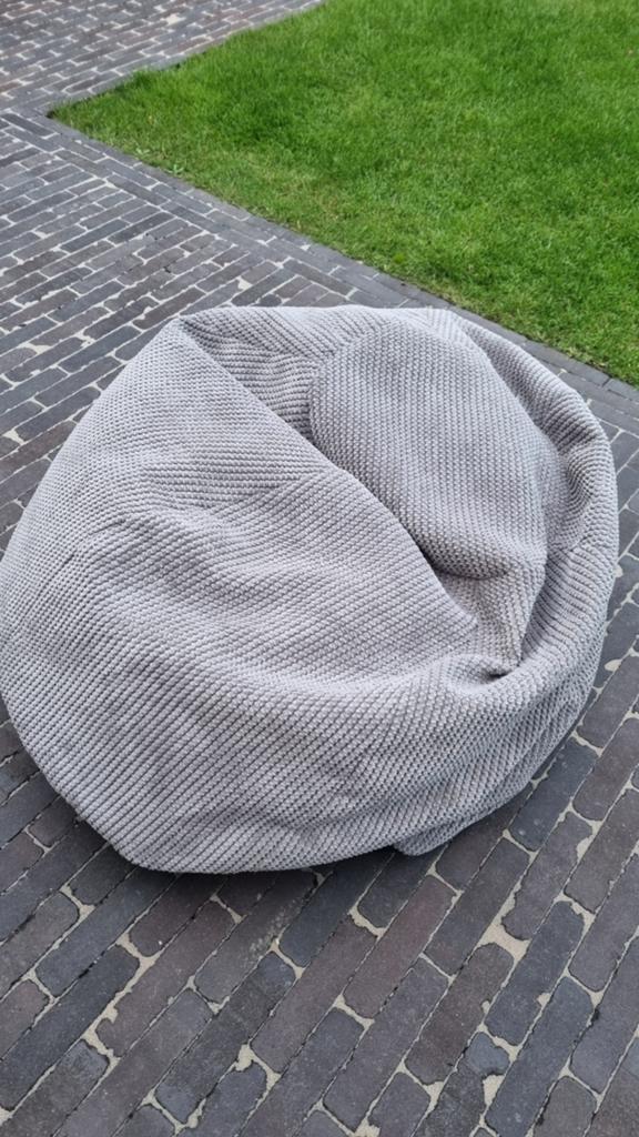 Loungepug zitzak, Huis en Inrichting, Zitzakken, Ophalen, Zitzak