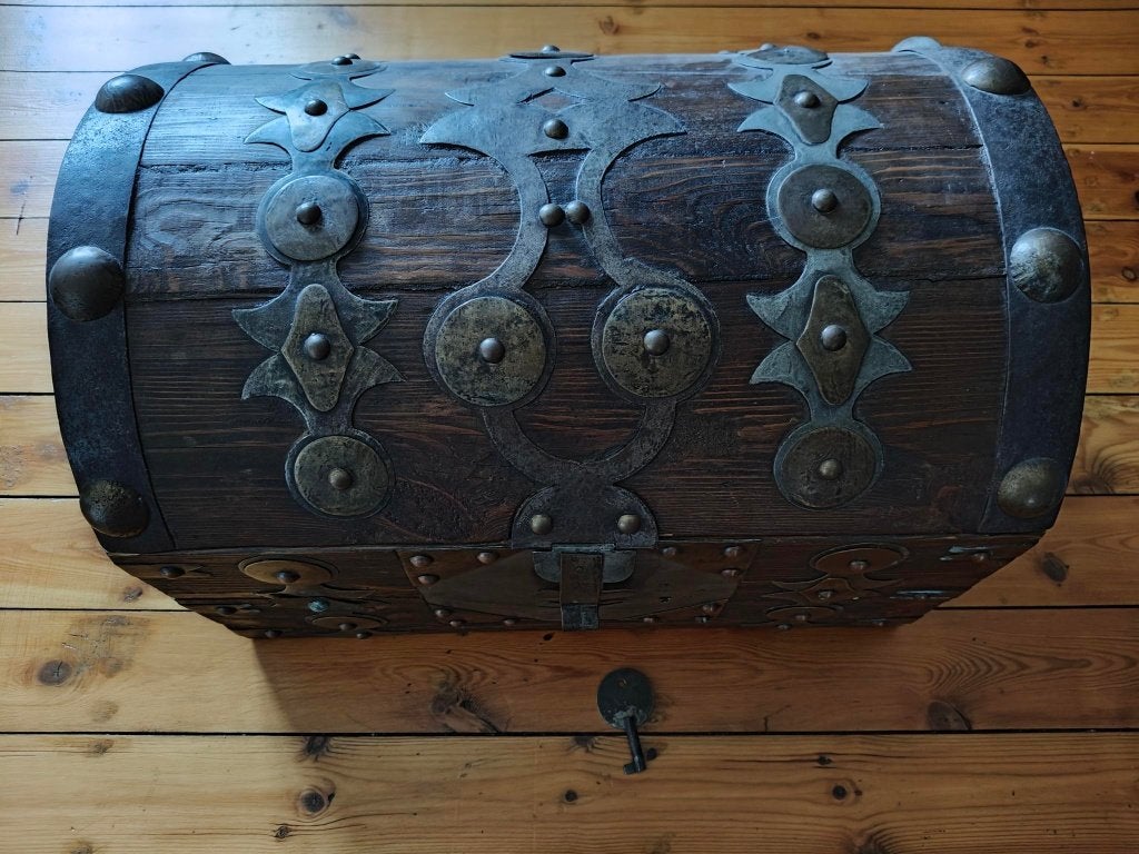 Houten schatkist met sleutel - Afrikaanse stijl, 50 à 100 cm, Enlèvement, Utilisé, Moins de 50 cm