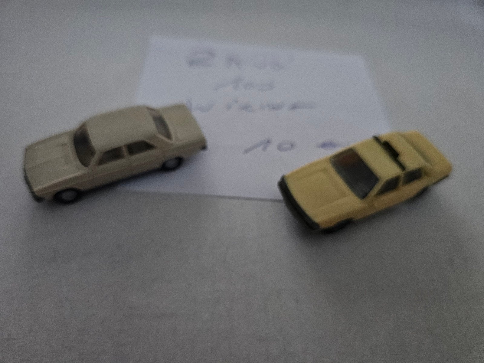 2 miniatures HO Audi 100, Enlèvement ou Envoi