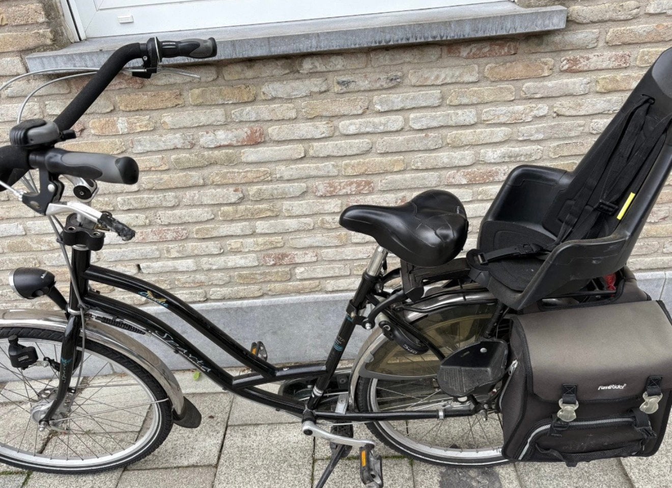 Deftige dames fiets met kinderstoeltje en zakken, Enlèvement, Comme neuf