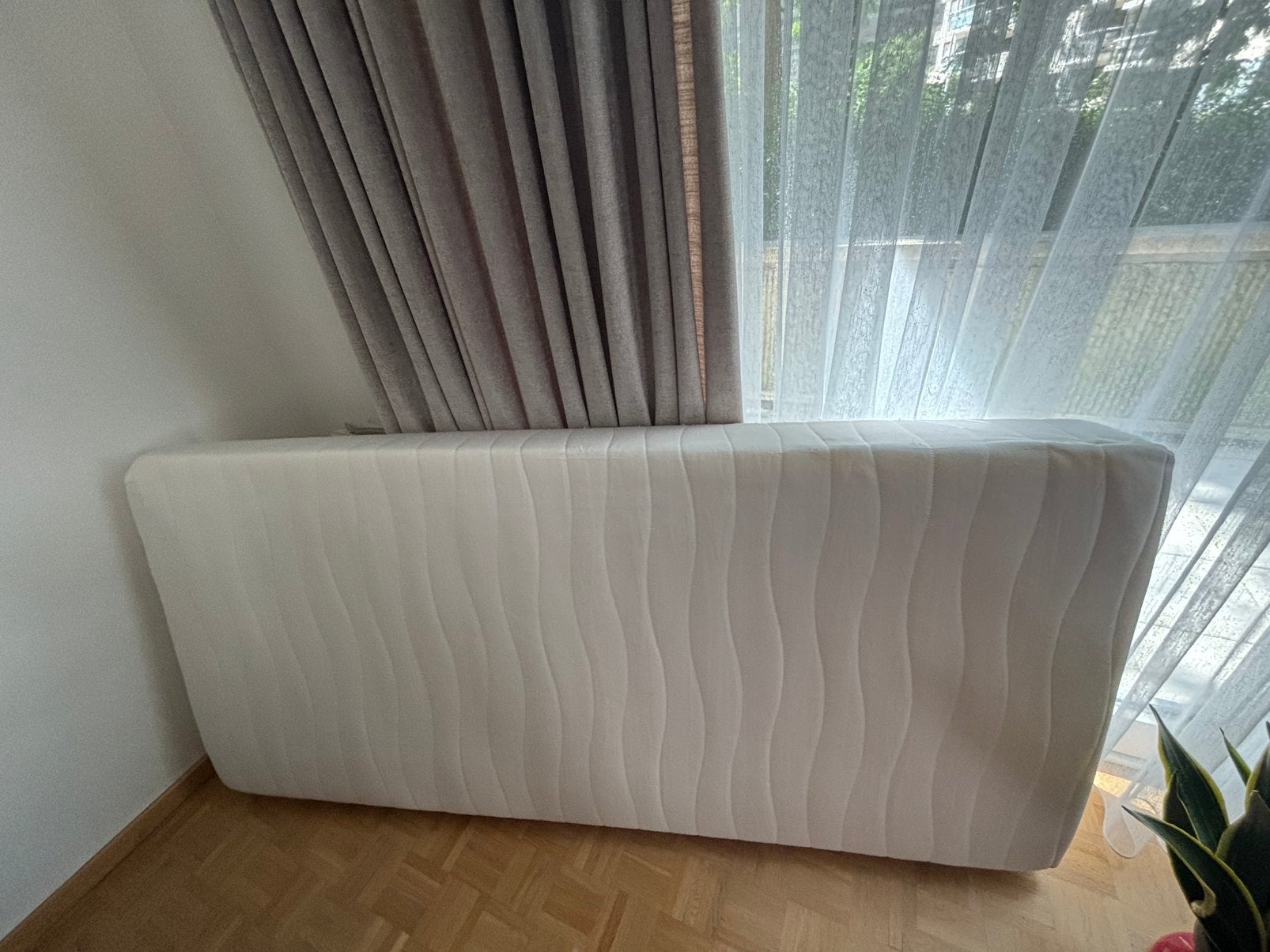 Matras van 90 x 200 cm, Huis en Inrichting, Slaapkamer | Matrassen en Bedbodems, Ophalen, 90 cm, Eenpersoons, Zo goed als nieuw