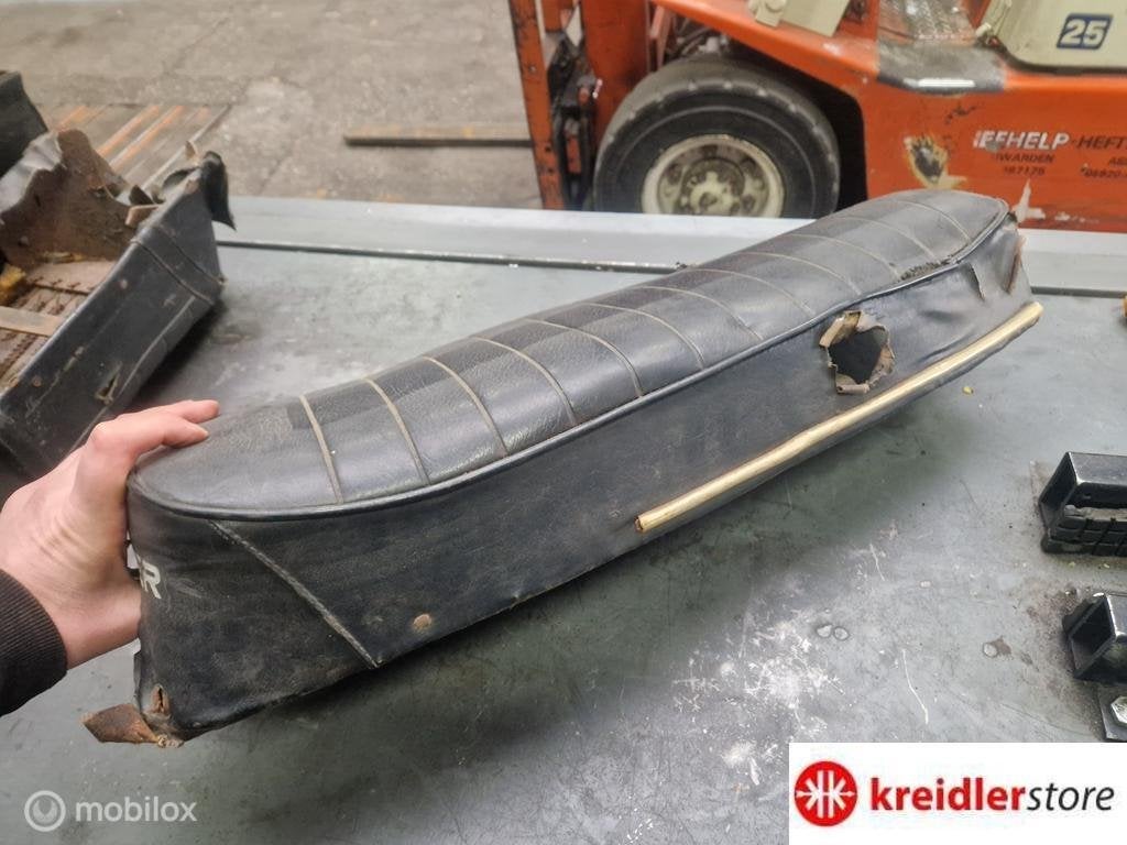 Kreidler 2 persoons broodjes buddyseat origineel opknapper, Vélos & Vélomoteurs, Pièces de cyclomoteur | Kreidler, Utilisé, Enlèvement ou Envoi