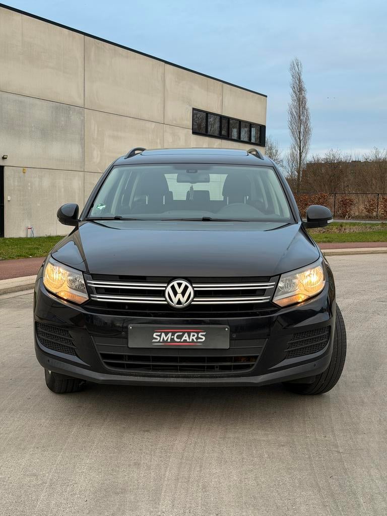 Volkwagen Tiguan, Automaat, Stof, 4 cilinders, Zwart