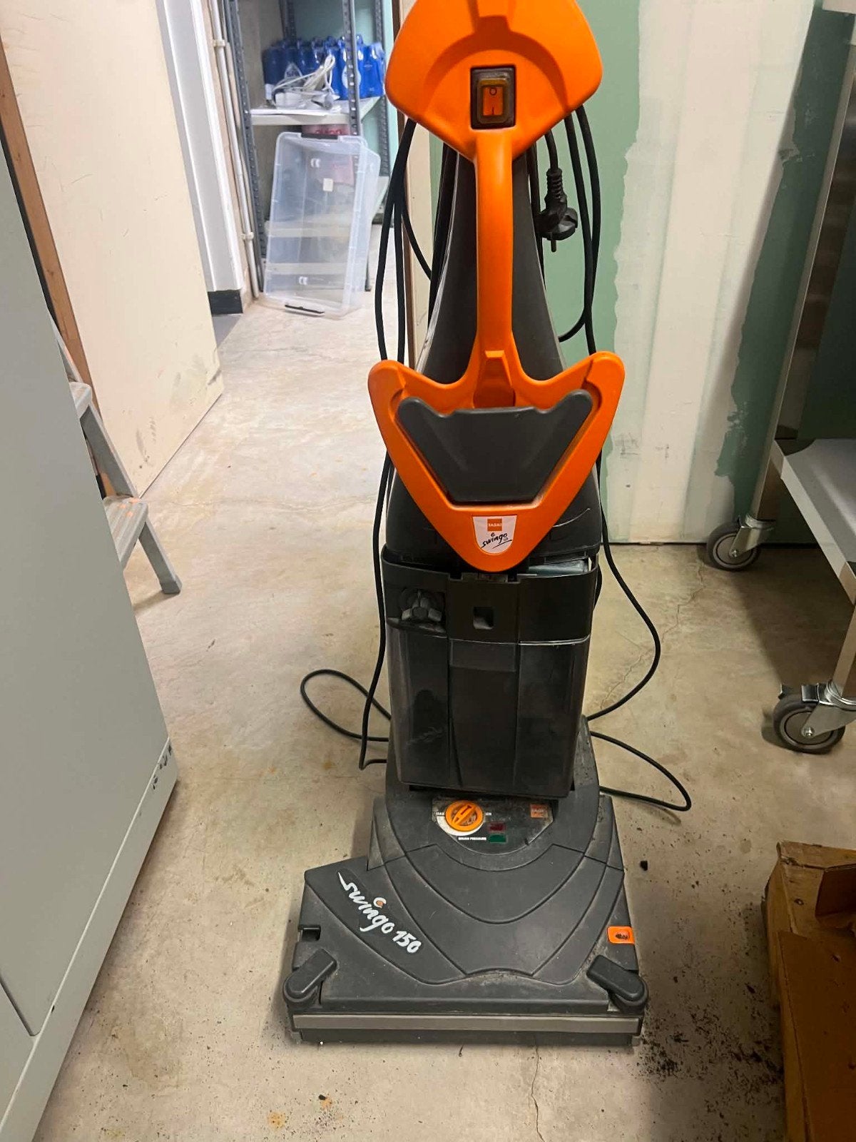 Taski Swingo 150, Doe-het-zelf en Bouw, Reinigingsmachines, Ophalen