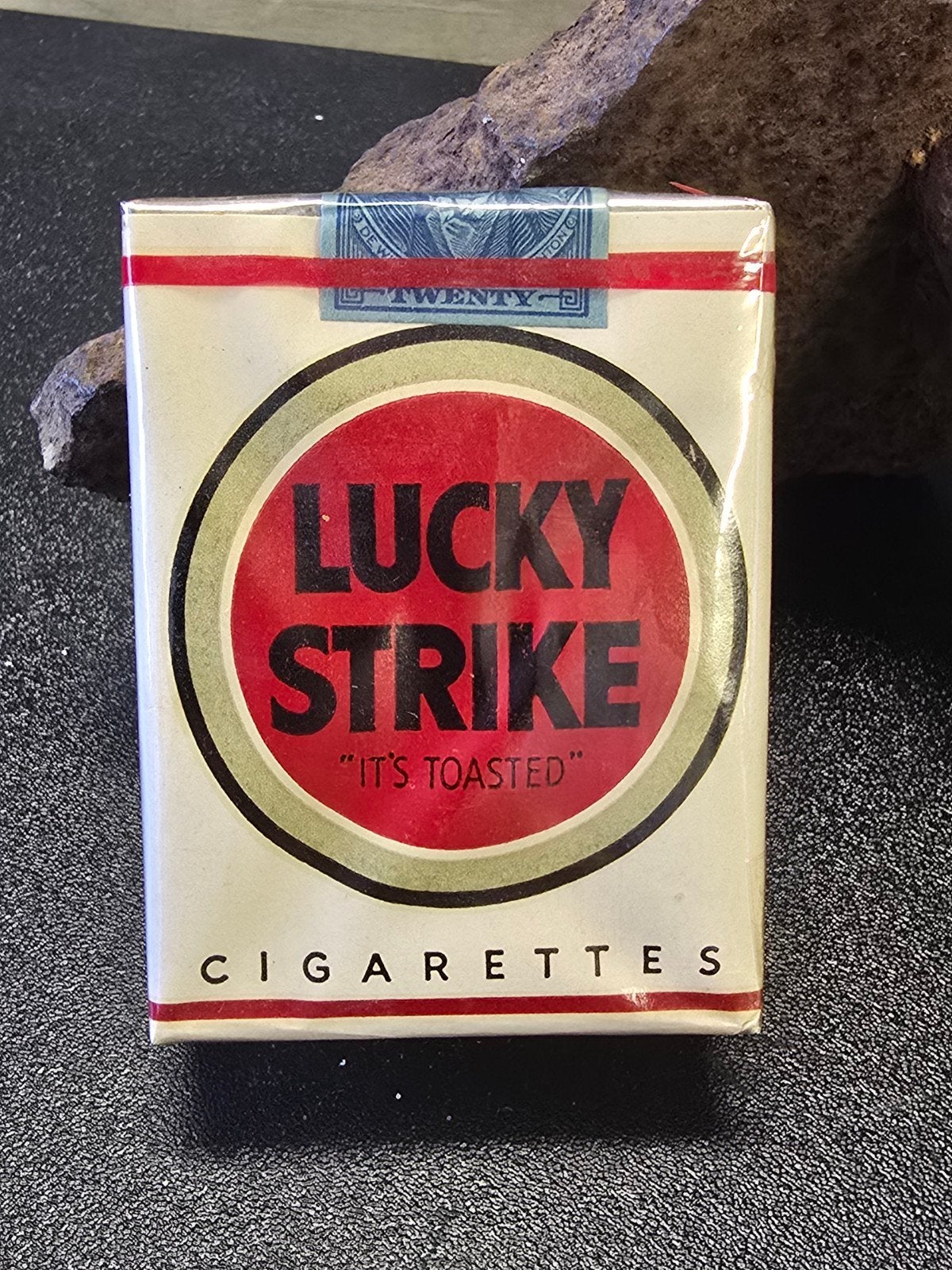 WWII US Lucky Strike cigarettes series 115, Verzamelen, Militaria | Tweede Wereldoorlog, Ophalen of Verzenden