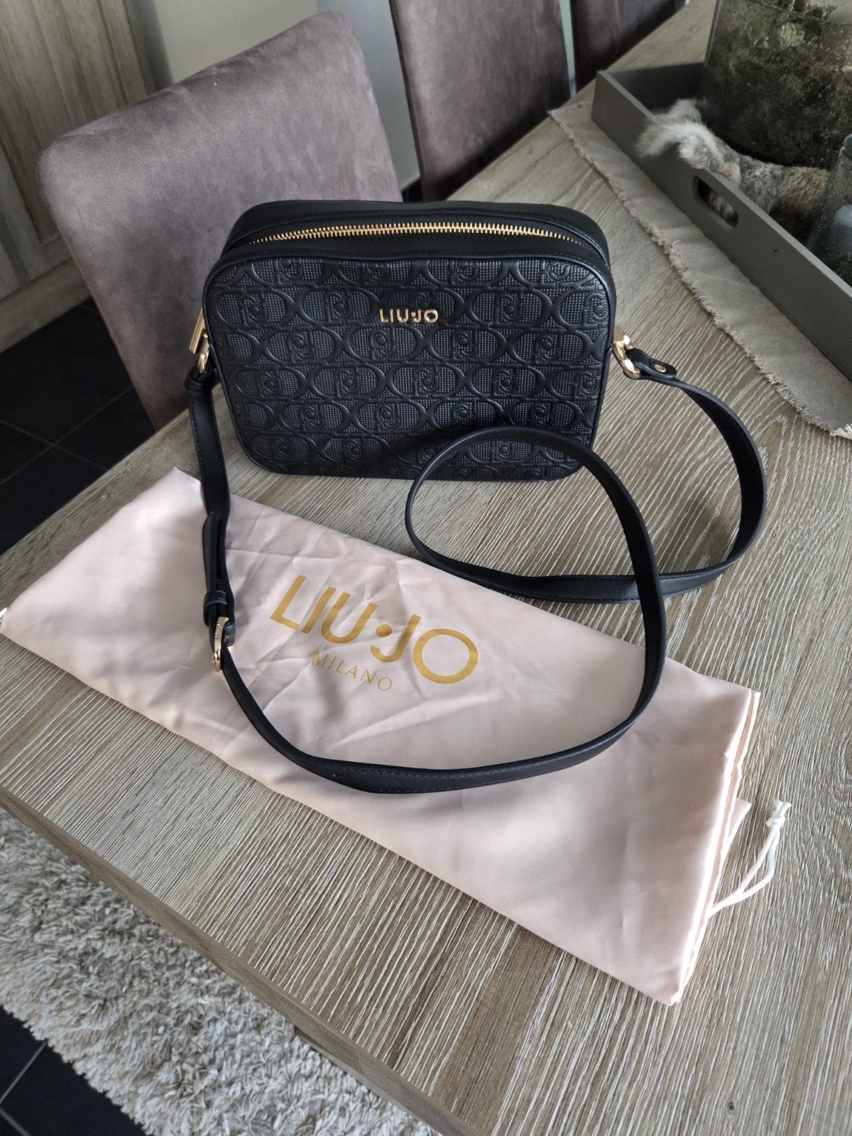 crossbody Liu Jo
zwart
nieuw, Ophalen, Zwart