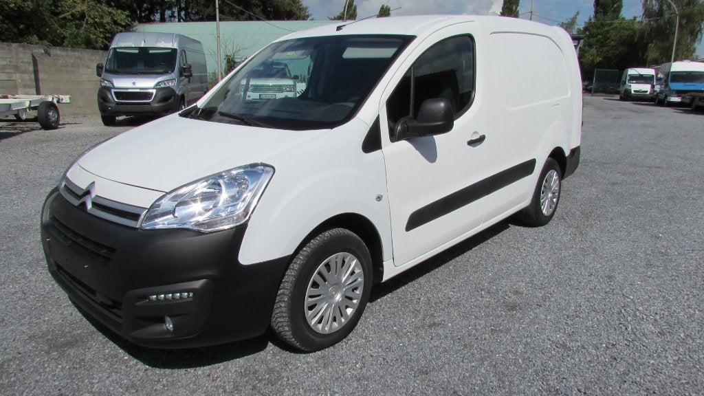 CITROEN BERINGO annee 08/2018 1600cc hdi, Auto's, Euro 6, Citroën, Wit, Bedrijf